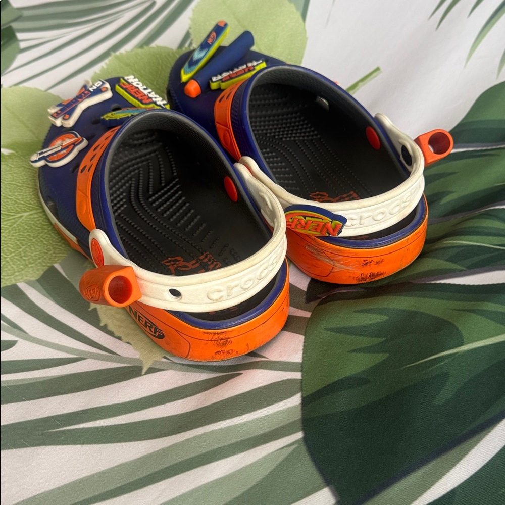 Kids Nerf Crocs Size 4M 6W - Picture 3 of 4